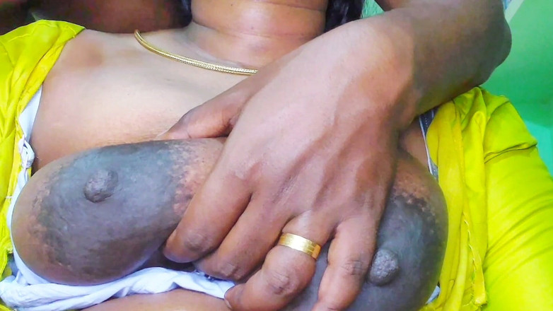 Desi Mohini: Desi Tits