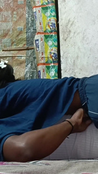 Fată virgină studentă futută tare de fiica ei vitregă