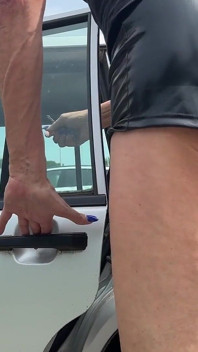 Trans Mistress Naomiperv Has a Dildo in Her Ass Outdoors