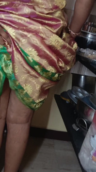 热辣的女同浪漫