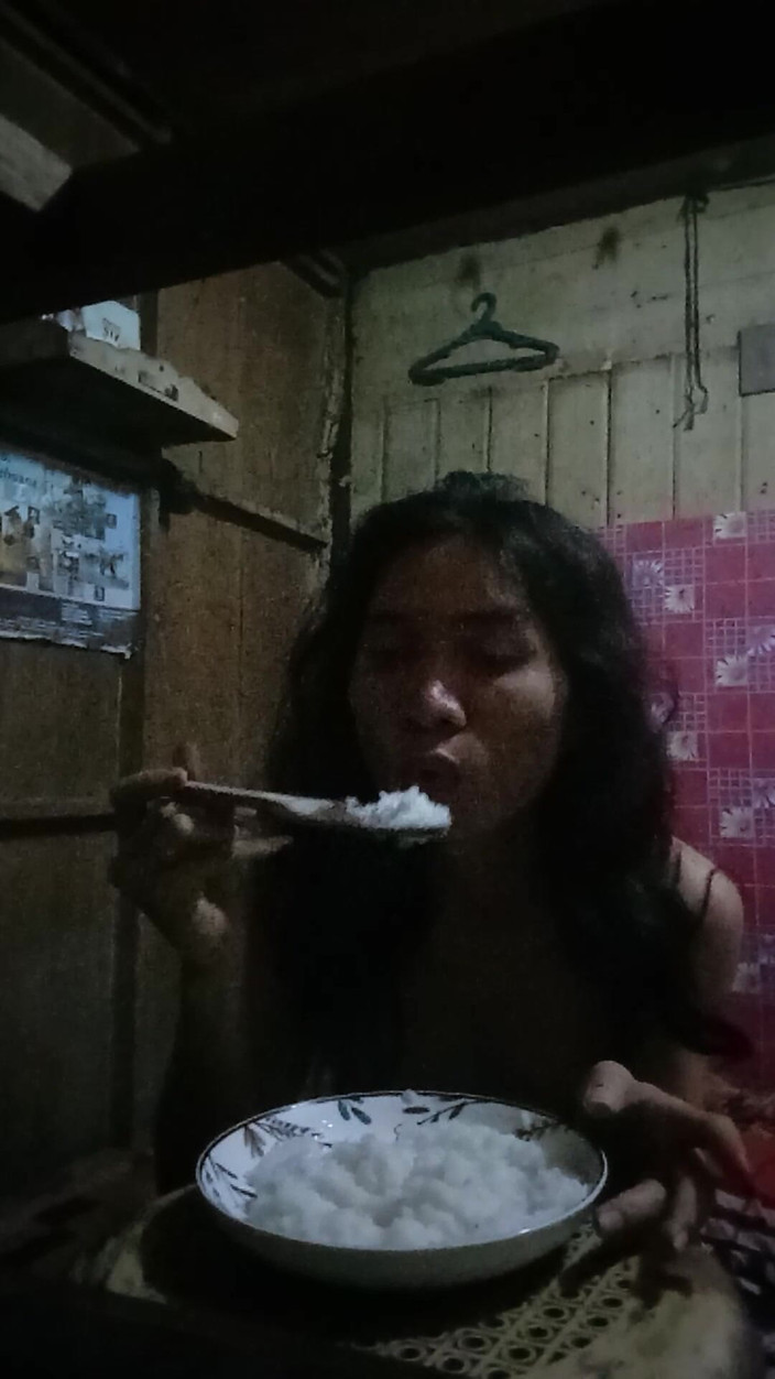 Reynaldo6: Mag jajakol unya napud ang Reyna meraih lami kaayo