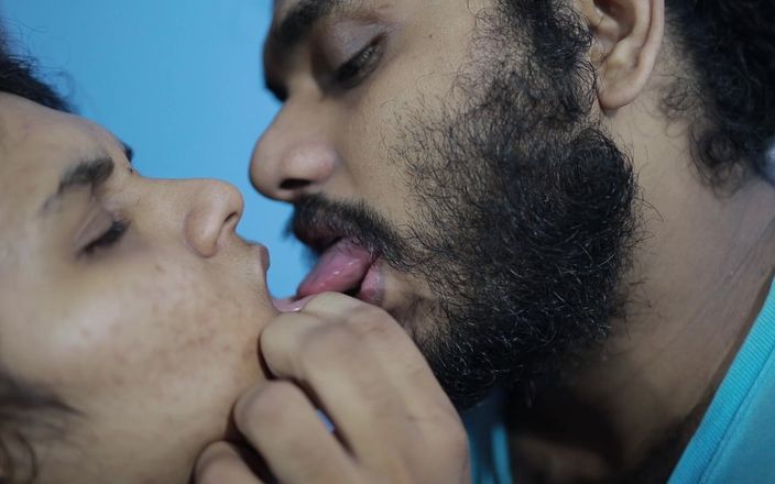 Vaigavarun45: Saree romance ascella calda leccata, Vaishnavy e Sharun Raj leccata...