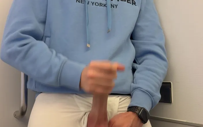 GayDuplo: Jerking off and Cumming on Plane. Wish You Were Here...