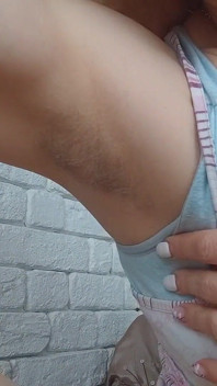Hairy Armpits Licking