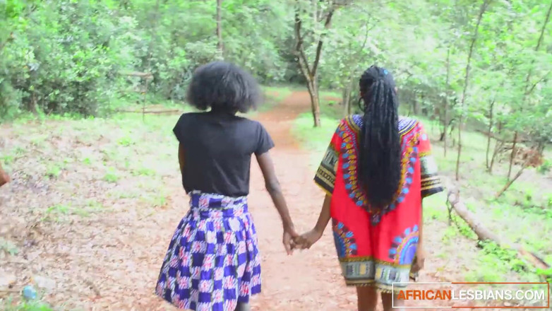 African Lesbians: Amateur African Ebony Lesbians Eating Pussy and Squirting!