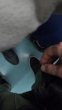 火花陌生人：她永远不会忘记的火车遭遇