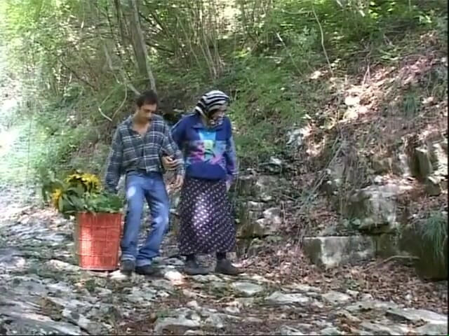 Old PIGS XXX: Üvey babamdı cilt 4 - (tam porno film)