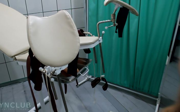 Medical fetish studio gynclub: Cô gái gợi cảm trong kỳ thi gyno