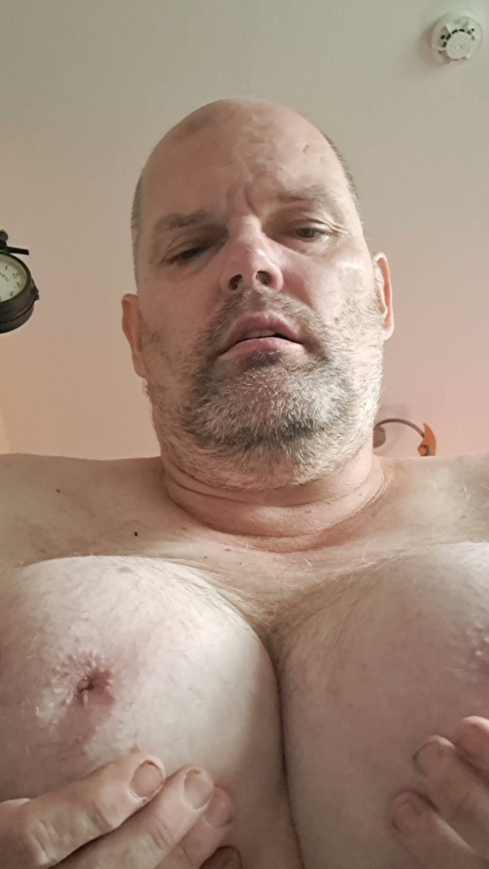 Fickspecht: Tits, Tits, Tits From the Slut