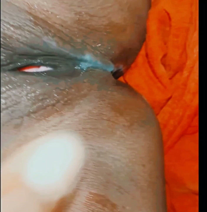 Riyadesi18: Băiatul vecin a futut-o pe Minka Bhabhi - Indian Dam Wali...