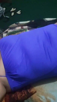 Desfrutando o corpo sexy da esposa de um homem que é muito sexy. Porque não fode há muito tempo