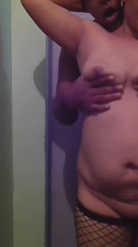Super Aunty Sex in Standing Position