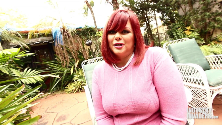 Pawg Queen: Cock Starved