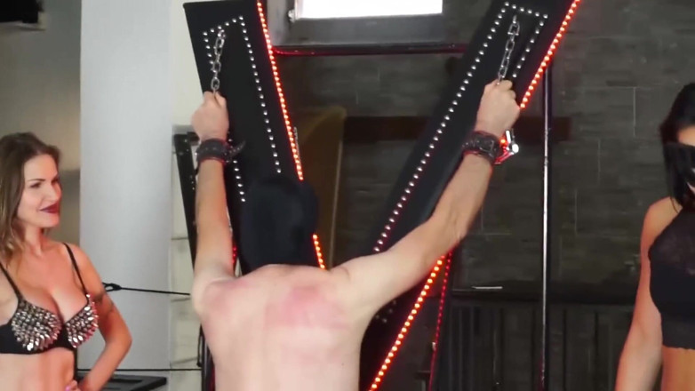 Lady Mesmeratrix Official: Three femdom chicks whipping and punishing their slaves