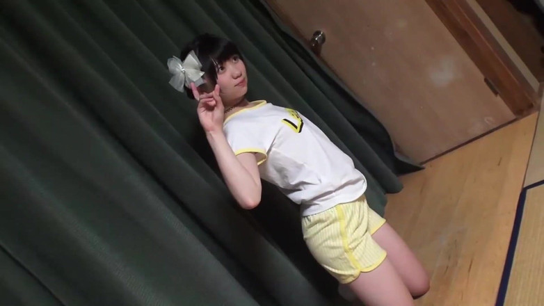 Strix: Ayaka Kasuga - memanjat tangga ke zaman dewasa: Kasuga ialah seorang...