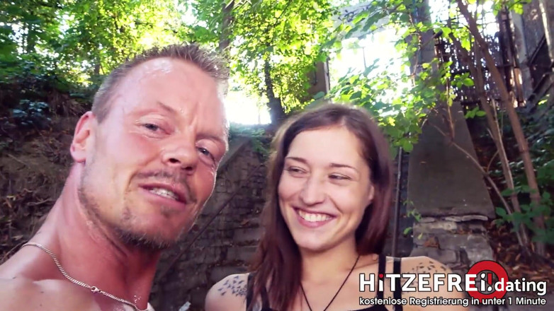 Hitzefrei: Outdoor fuck! Teen Mina's pussy eats a creampie!