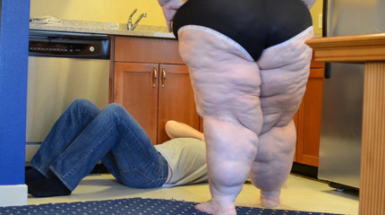Full Weight Productions: Making of a squasher full