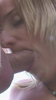 Se simte scenă cu mame sexy 1_horny blondă ajunge să facă sex la țară și să aibă parte de o ejaculare facială.