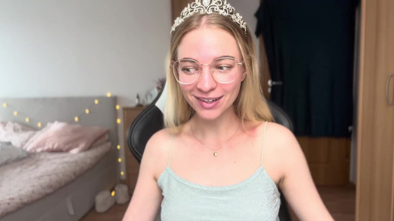 Goddess_Bella_Rae: Avantages de manger un autre homme C U M