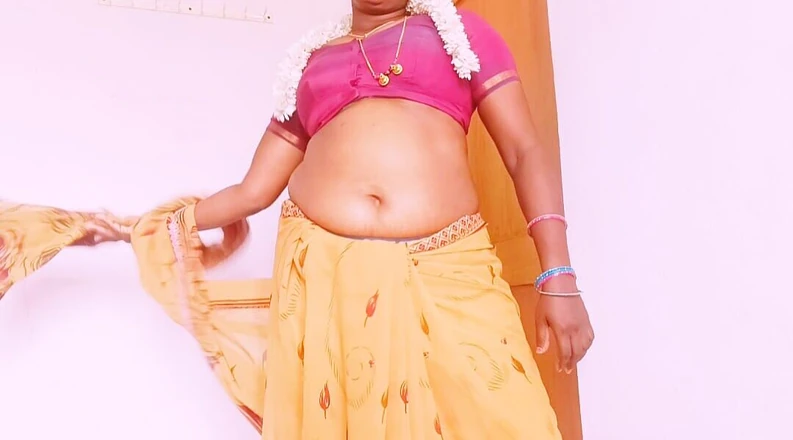Telugu honey lips: भारतीय सौतेला पिता सौतेले बेटे की पत्नी को चोद रहा है क्रेजी तेलुगु गंदी बातचीत। भारतीय साड़ी सेक्स