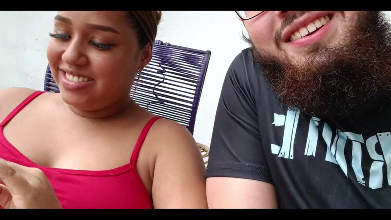 Pikaa6: Istriku ngebiarkan aku ngentot sama wanita lain supaya aku bisa...