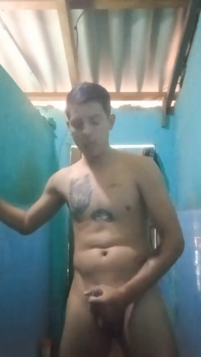 Palomasachavez: Masturbasi Susu Penuh