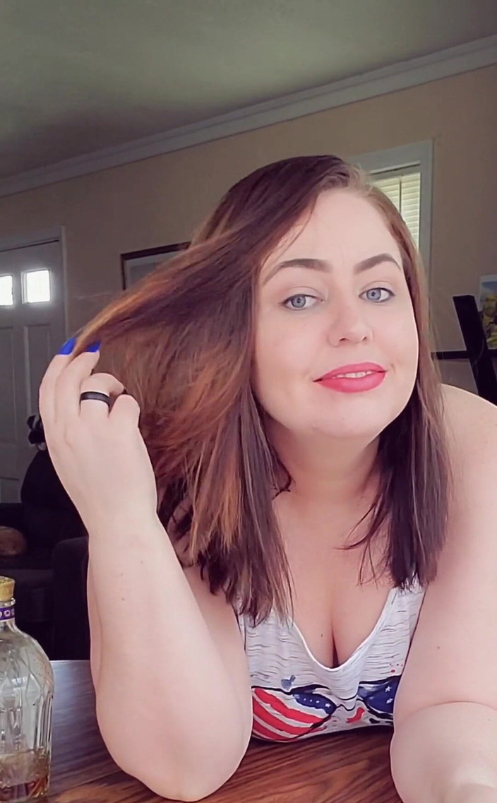 KinkyKatie: ¿Te hubieras divirtido conmigo?