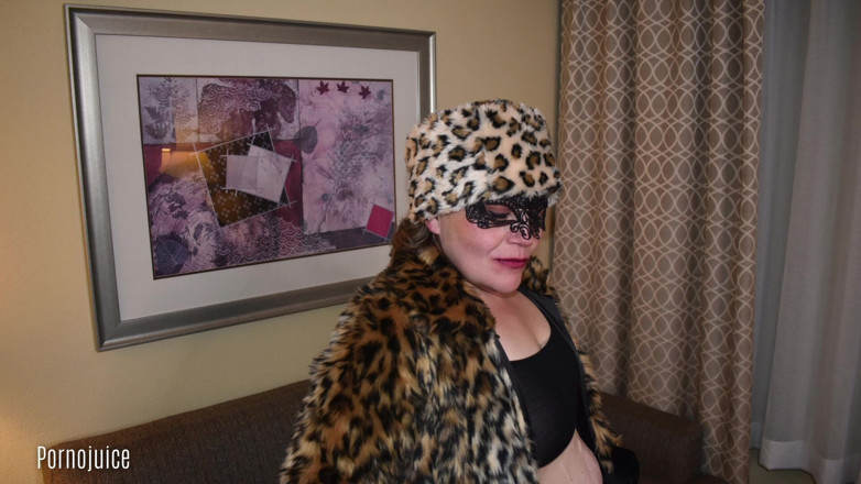 PornoJuice Faphouse: Granny Gladys Devours Black Cock