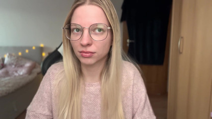 Goddess_Bella_Rae: Có phải chỉ là tôi hay
