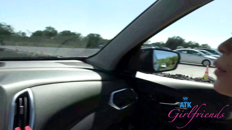 ATK Girlfriends: Liburan virtual di hawaii sama sami parker bagian 1