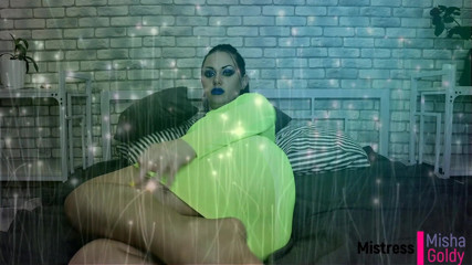 Goddess Misha Goldy: Нюхальщики загипнотизируют и перепрограммируют твою сперму на мои ступни