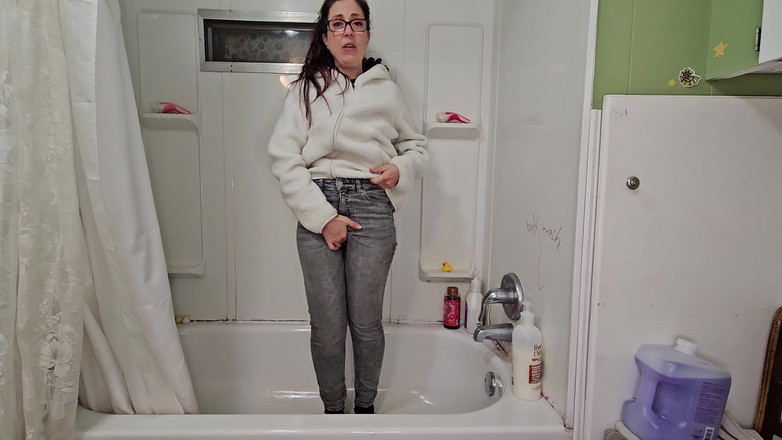 Nerdy_faery: आप कितनी बार 5 मिनट में सह और पेशाब कर सकते हैं?