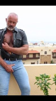 Little Teaser, in Jeans This Time