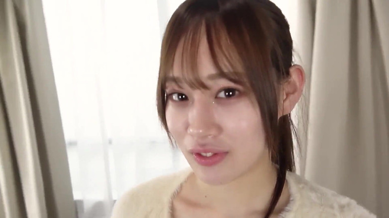 Studio Modern Shunga - JAV: Înger asiatic 20701