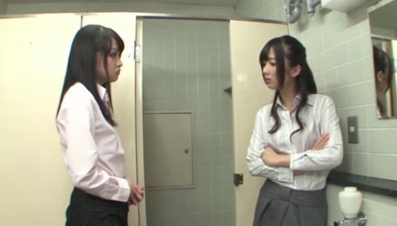 EroJapanese Selects: Aukg-158: 에로자파네스의 뉴스 캐스터 Catfight 영어 자막