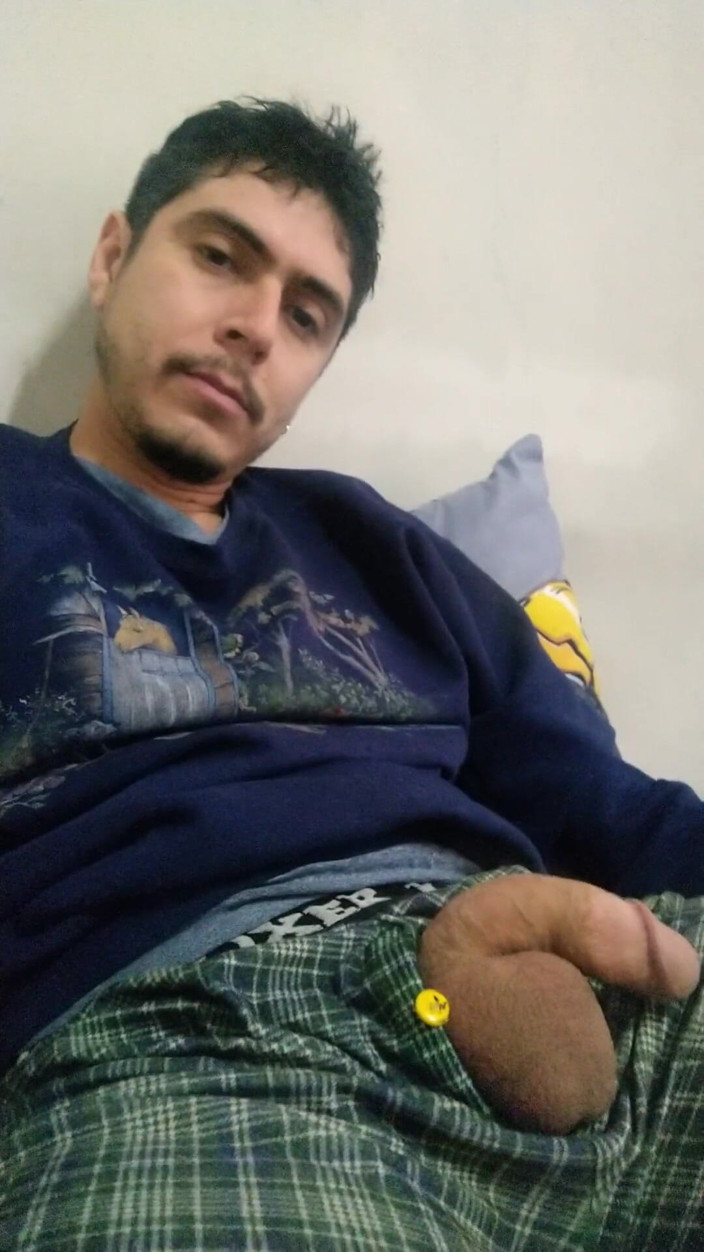 Tabasco Jake: Handsome Guy Showing off Flaccid Dick and Balls