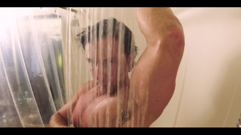 Reese Rideout: Watch Me Wash My Armpits