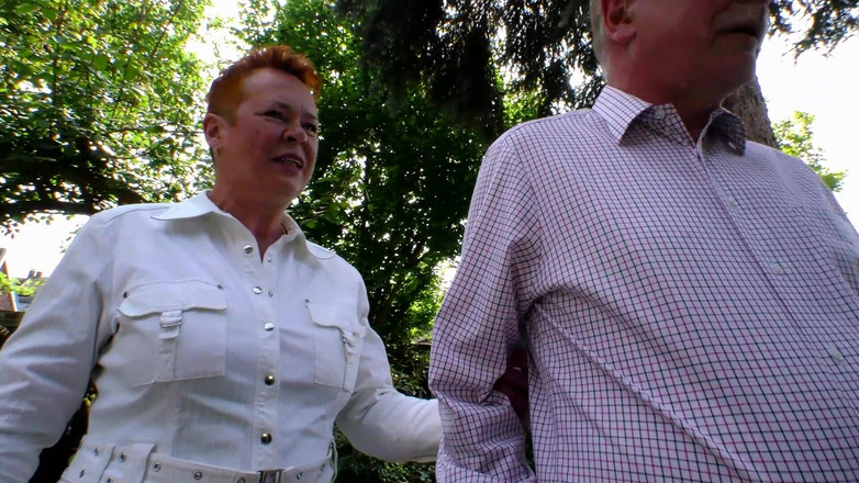 Deutschland Porno X: Grubi i starzy ludzie sprawiają, że ich funty poruszają się na...