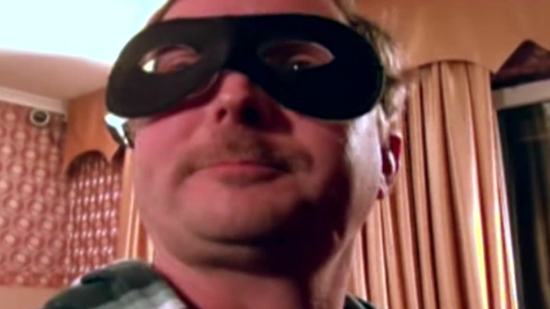 German Amateur Videos: Alemãs strippers chupam pau na festa