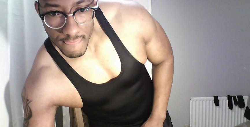 Amadeus: Gulat Gigi Aku Suka Memakainya, Kamu Mau Lihat Lebih Lanjut??