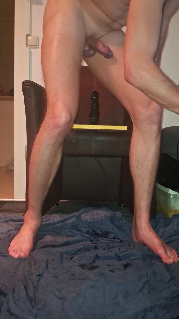 NoFace Twink X: Gay Twink Solo - Dildo Ride with Big Dick and Piss...