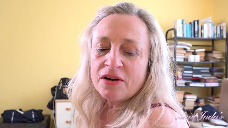 Aunt Judy's: Auntjudys - Randka Noc z napaloną dojrzałą mamuśką Andreą Ann