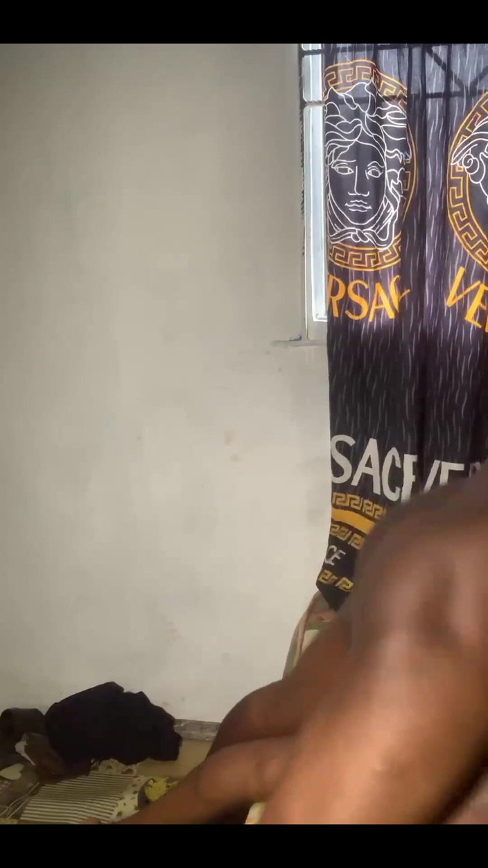 Sexydaddy: Я трахаю хлопця-продавця фруктів