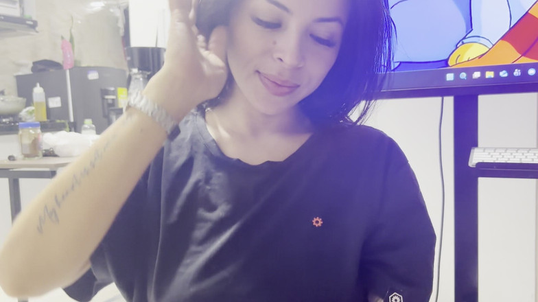 SoyMarce: Blowjob Setelah Bekerja