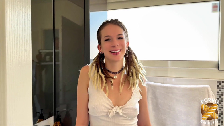 Porno Baguette: Eva, Pretty Brunette, Gets Fucked by Two Cocks