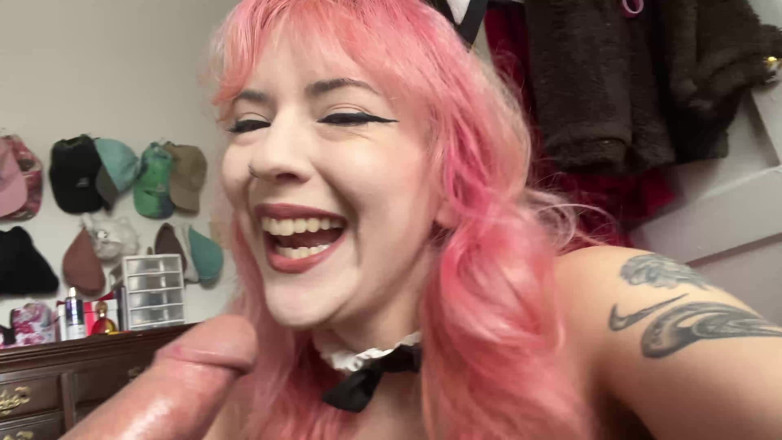 lilredvelvettt: Suck Your Friends Cock with Me