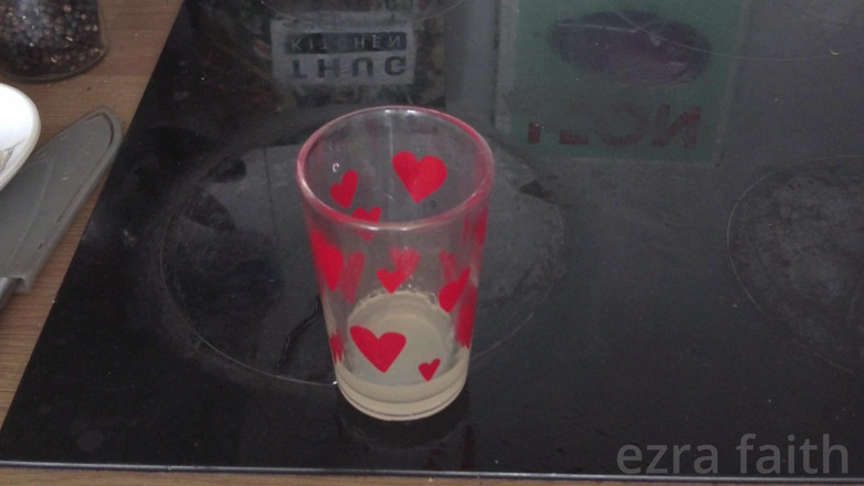 Ezra faith: Küçülen bir iksirle sikişen üvey babamı sidikle duş alıyor! HD Mp4