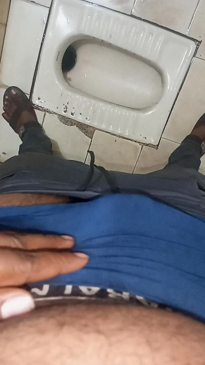 Fucking my wife: जापानी लड़का पत्नी की चूत का छेद चूस रहा है