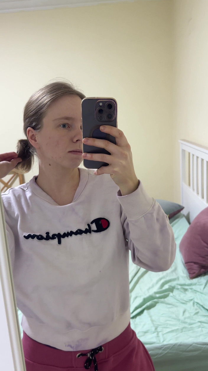 SweetLucy96: La sera si coccola una ragazza