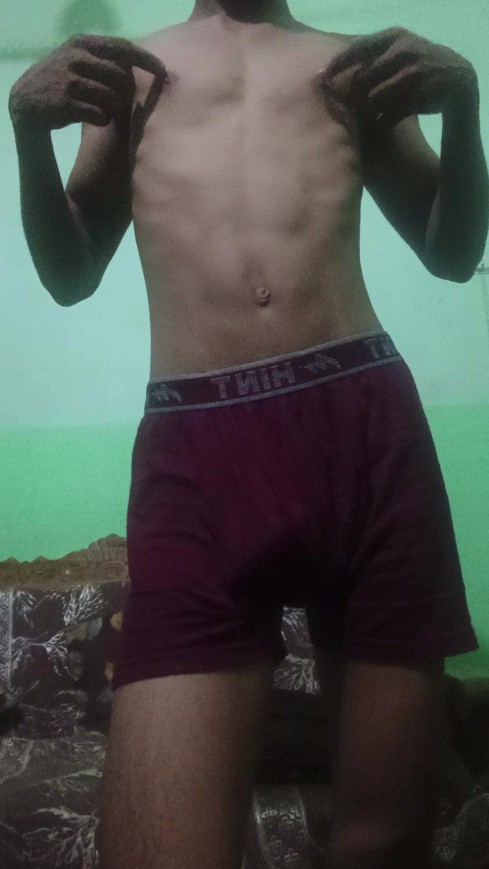 Xxx hard core India: ใช้มือ 18+ หนุ่มช่วยตัวเอง